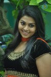 Uyirukku Uyiraga Tamil Movie PM - 32 of 70