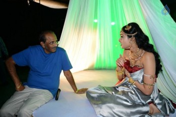 Valli Movie Working Photos - 8 of 36