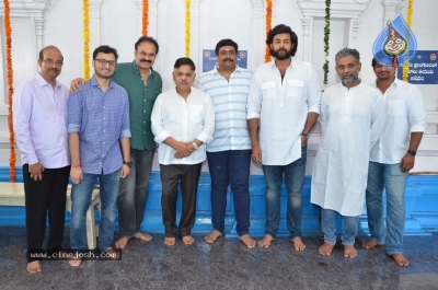 Varun Tej New Movie Launch Photos - 6 of 40