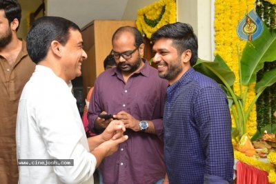 Venkatesh And Varun Tej F2 Movie Launch Photos - 33 of 48