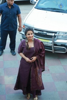 Vidya Balan Promotes Kahaani 2 at Taksh Restaurant - 3 of 24