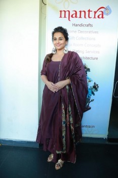 Vidya Balan Promotes Kahaani 2 at Taksh Restaurant - 15 of 24