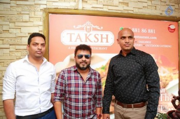 Vidya Balan Promotes Kahaani 2 at Taksh Restaurant - 18 of 24