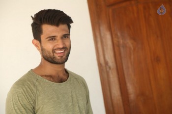 Vijay Devarakonda Interview Photos - 18 of 28