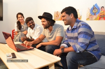 Vijay Devarakonda Launched Bithiri Sathi Tupaki Ramudu Teaser - 8 of 9