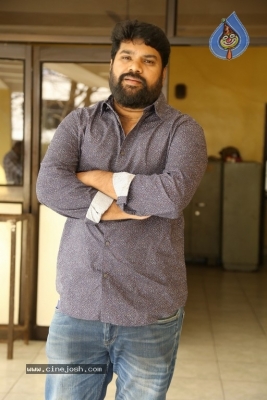 Vikram Sirikonda Director Interview Photos - 12 of 12