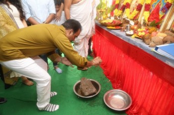 VR Chalana Chitralu Production No 1 Movie Opening - 41 of 61