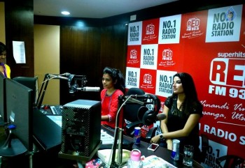 Where is Vidyabalan Team at Vizag  - 5 of 13