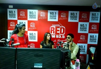 Where is Vidyabalan Team at Vizag  - 12 of 13