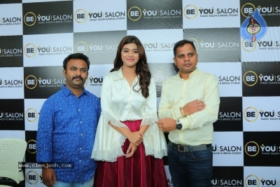 Yamini Bhaskar Inaugurates BeYou Salon at Narasaraopet - 10 of 21