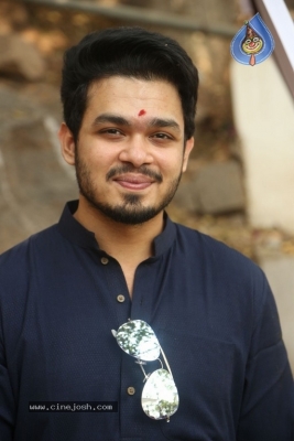 Ye Nimishaniki Emi Jaruguno Movie Launch - 12 of 20
