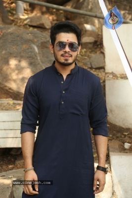 Ye Nimishaniki Emi Jaruguno Movie Launch - 17 of 20