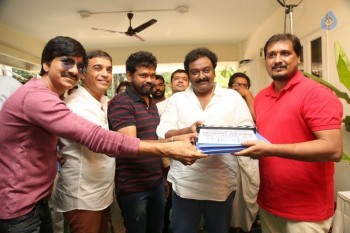 Yevado Okadu Movie Opening Photos - 35 of 62