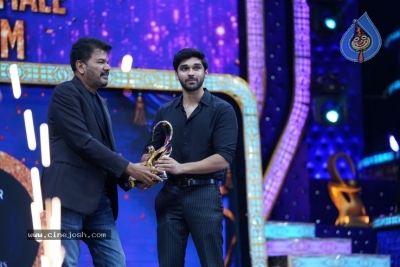 Zee Cine Awards Tamil 2020 Stills - 33 of 66