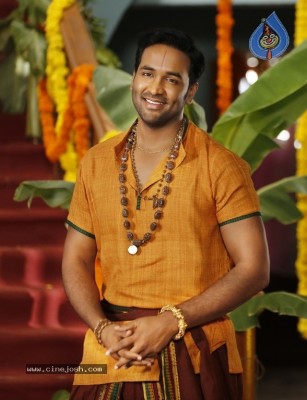 Achari America Yatra Movie Stills