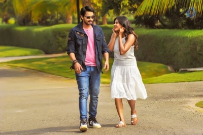 Andhhagadu Movie Working Stills