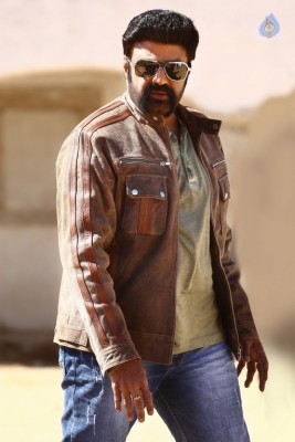 Balakrishna New Stills In Paisa Vasool Movie
