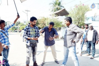 Bewars Movie Photos and Posters