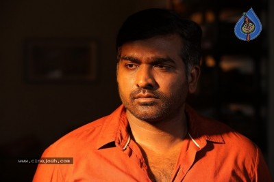 Chekka Chivantha Vaanam Movie Stills