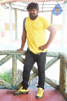 Hi 5 Movie Shooting  Pics