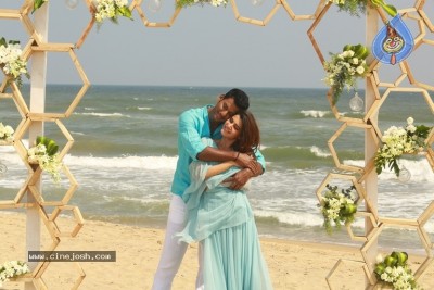 Irumbu Thirai Movie Latest Stills