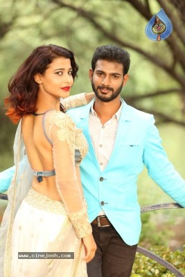 M6 Movie Working Stills