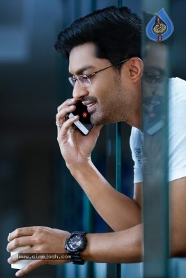 Naa Nuvve New Still And Poster