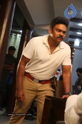 Naalugo Simham Movie New Stills