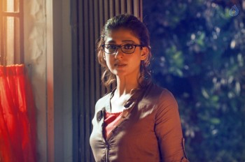 Nayantara Dora Movie Photos and Poster