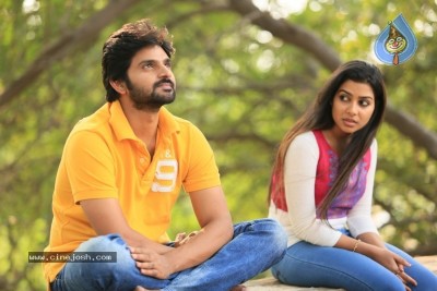 Needi Naadi Oke Katha Stills