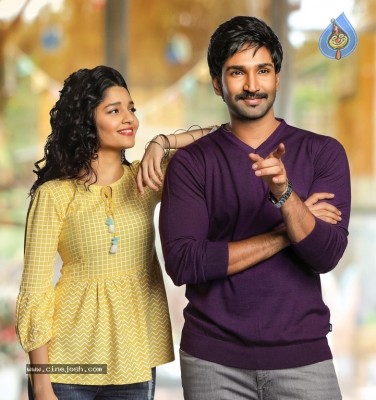 Neevevaro Movie Stills