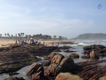 Nenostha Movie Photos and Release Date Posters