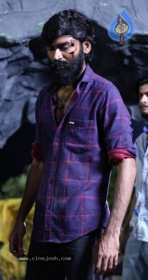 Vada Chennai Movie Stills