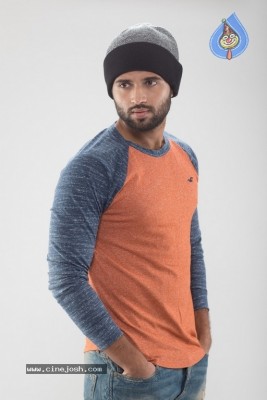 Ye Mantram Vesave Movie Stills