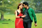 Yevadu New Stills