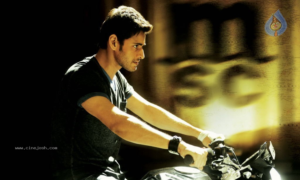 1 Nenokkadine Stills n Walls - 17 / 20 photos