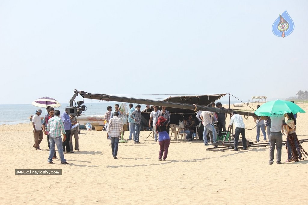 1 Pandhu 4 Run 1 Wicket Tamil Movie Stills - 53 / 60 photos