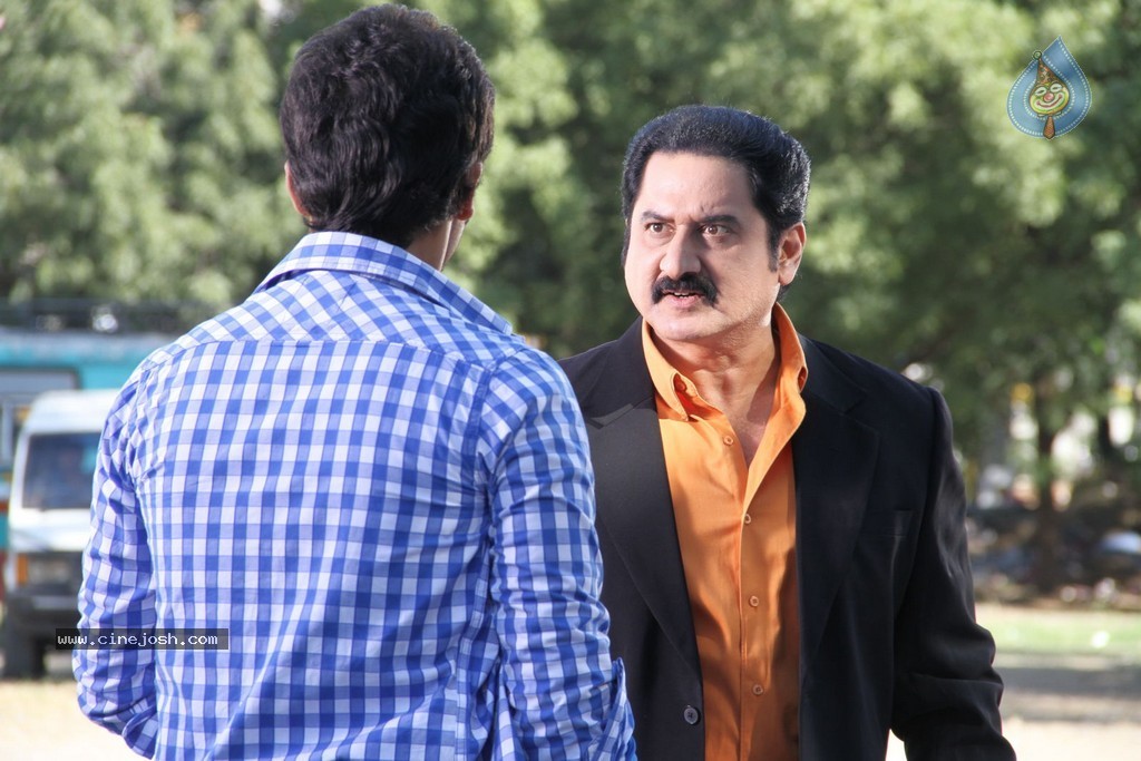 3 Idiots Movie Stills - 5 / 23 photos