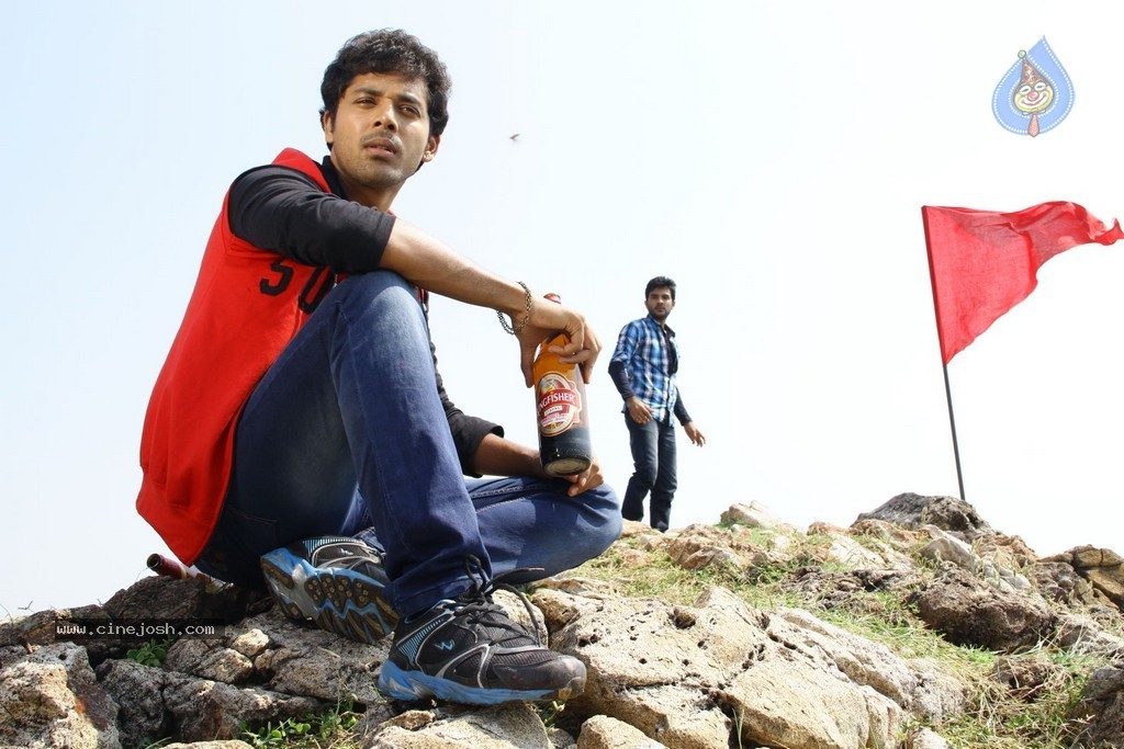 3 Idiots Movie Stills - 18 / 23 photos