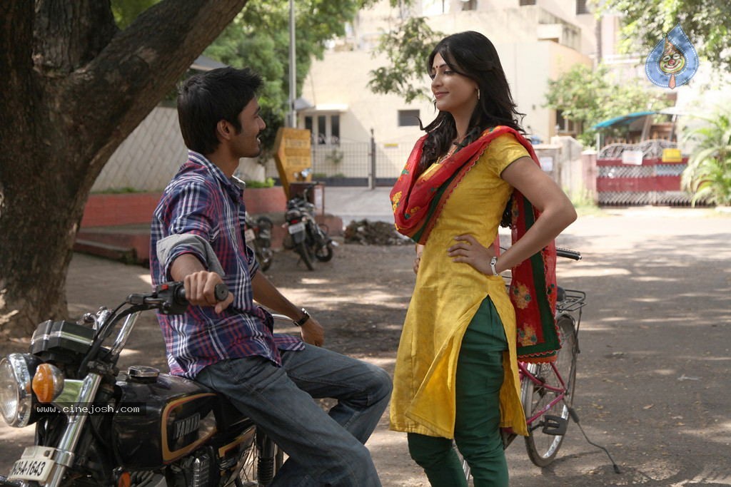 3 Tamil Movie Hot Stills - 12 / 35 photos