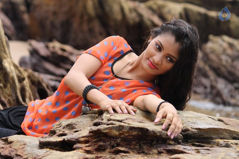 4G Movie New Photos - 17 / 55 photos