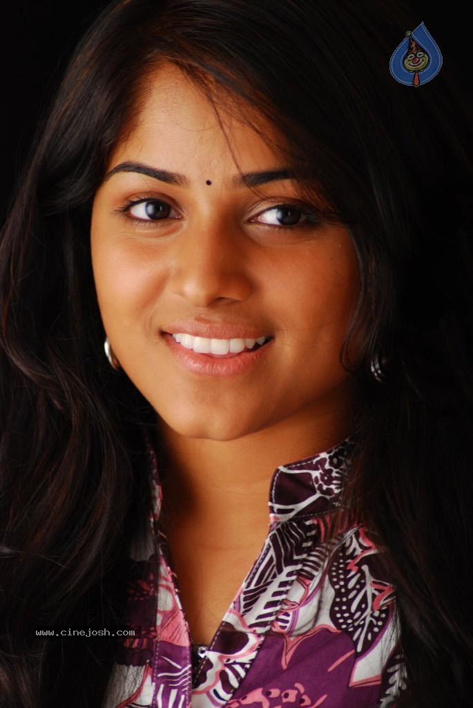 555 Tamil Movie New Stills - 17 / 89 photos