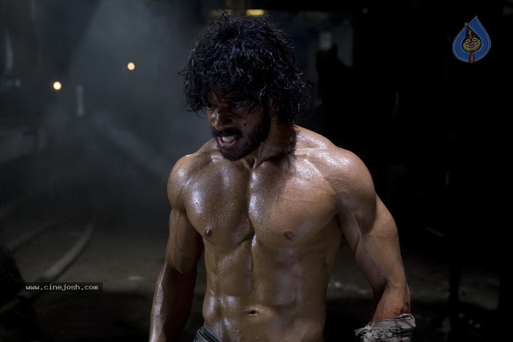 555 Tamil Movie New Stills - 29 / 89 photos