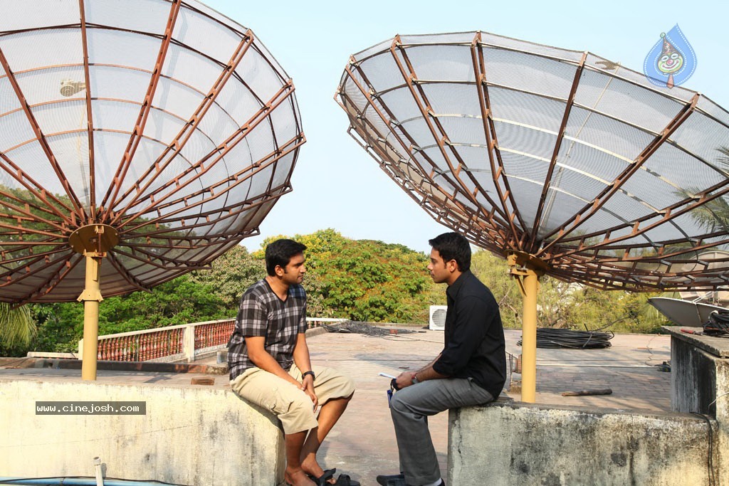 555 Tamil Movie New Stills - 33 / 89 photos