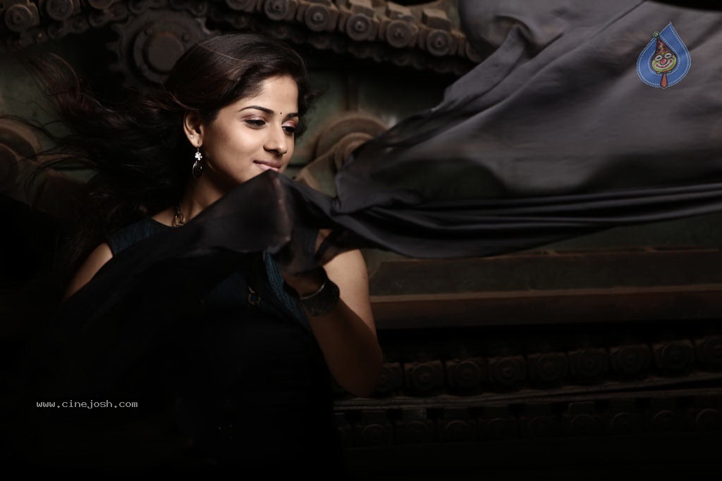 555 Tamil Movie New Stills - 51 / 89 photos