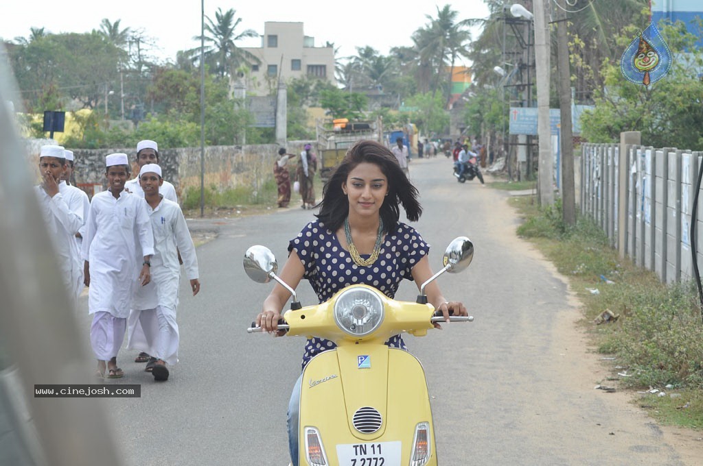 555 Tamil Movie New Stills - 56 / 89 photos