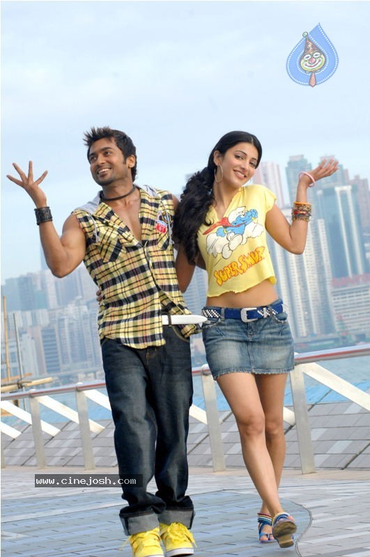 7 aam Arivu Movie Stills - 8 / 9 photos