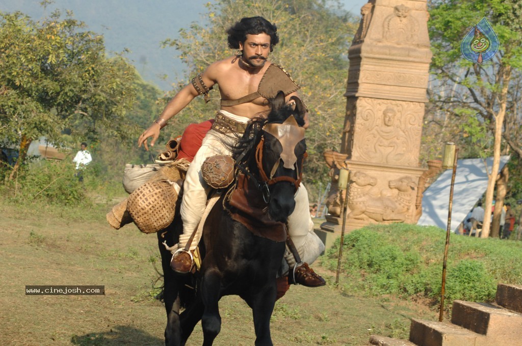7th Sense Movie Stills - 5 / 9 photos