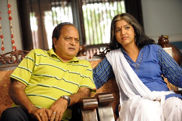 Pravarakyudu still - 81 / 137 photos