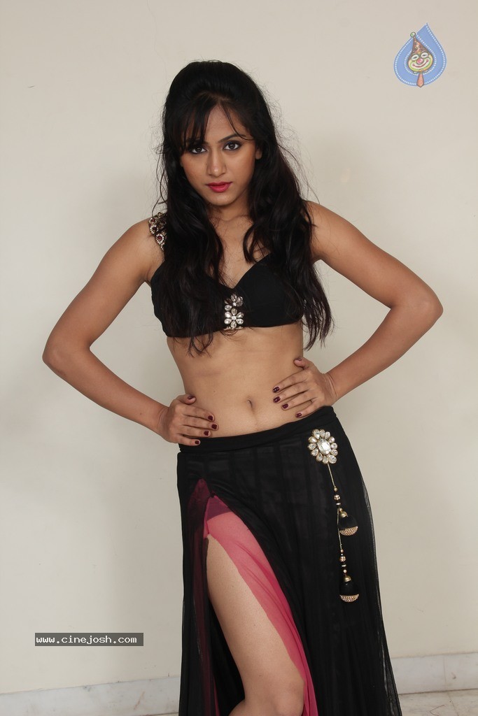 A Rojaithe Choosano Movie Stills - 1 / 16 photos